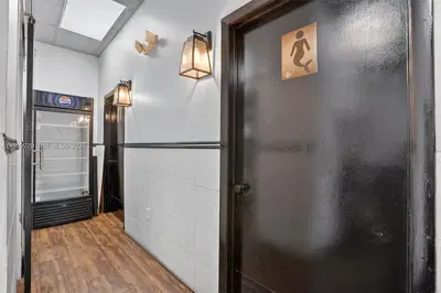 Turnkey Restaurant Asset Sale with High Traffic Location