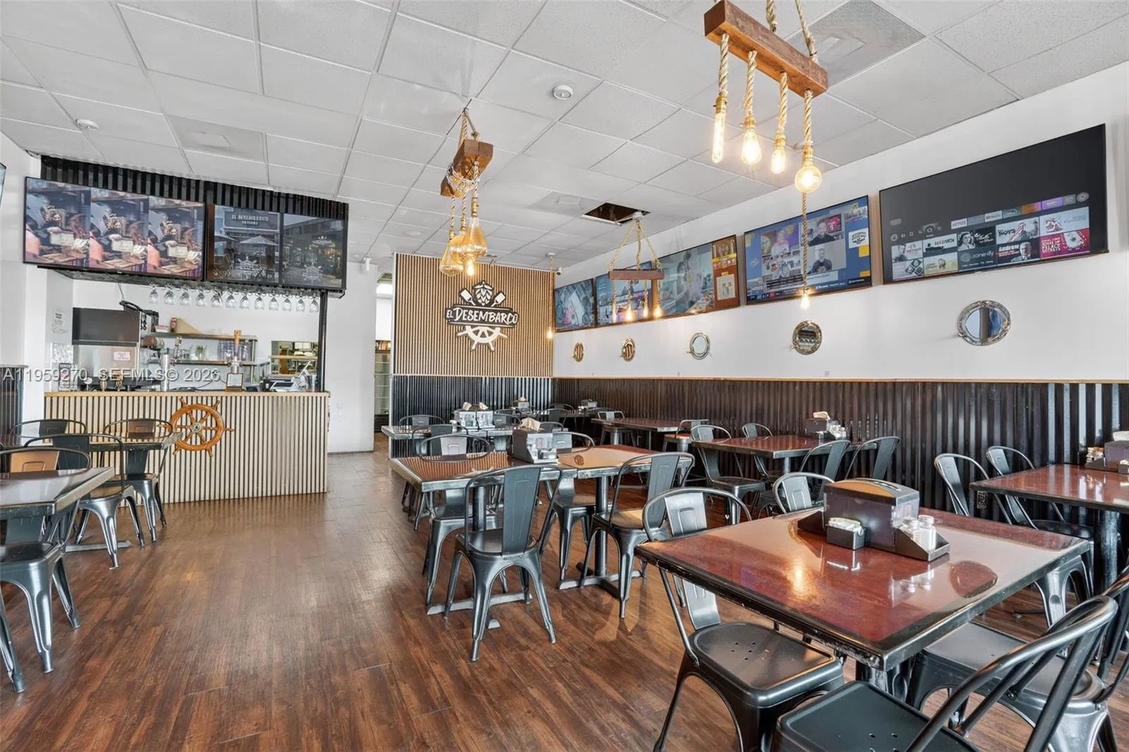 Turnkey Restaurant Asset Sale with High Traffic Location