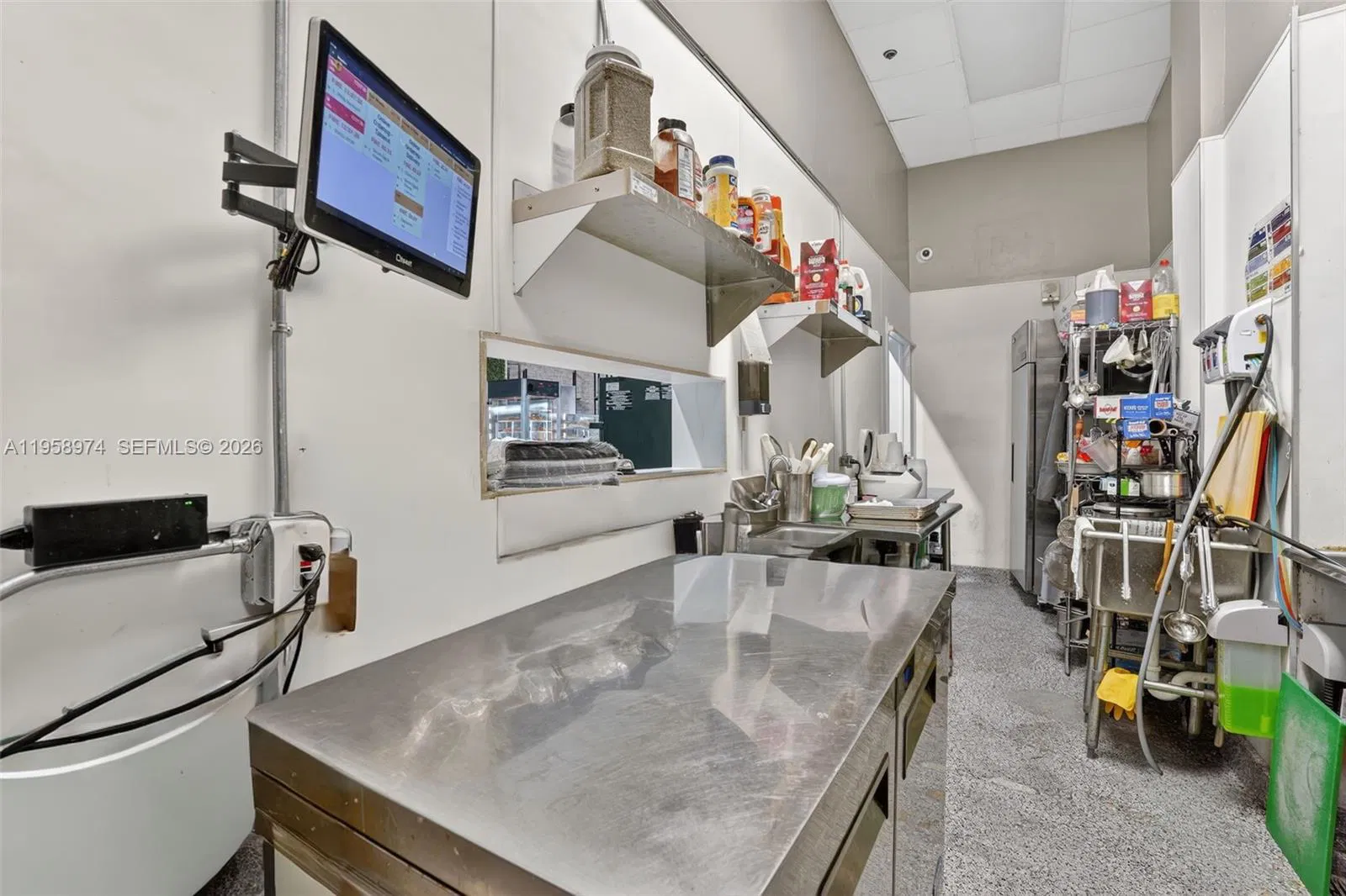 Turnkey Downtown Cafe with High Foot Traffic