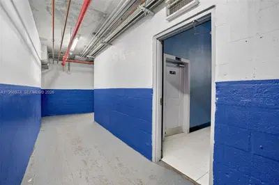 Turnkey Downtown Cafe with High Foot Traffic