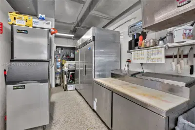 Turnkey Restaurant with Prime East Fort Lauderdale Location