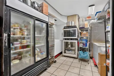 Turnkey Restaurant with Prime East Fort Lauderdale Location