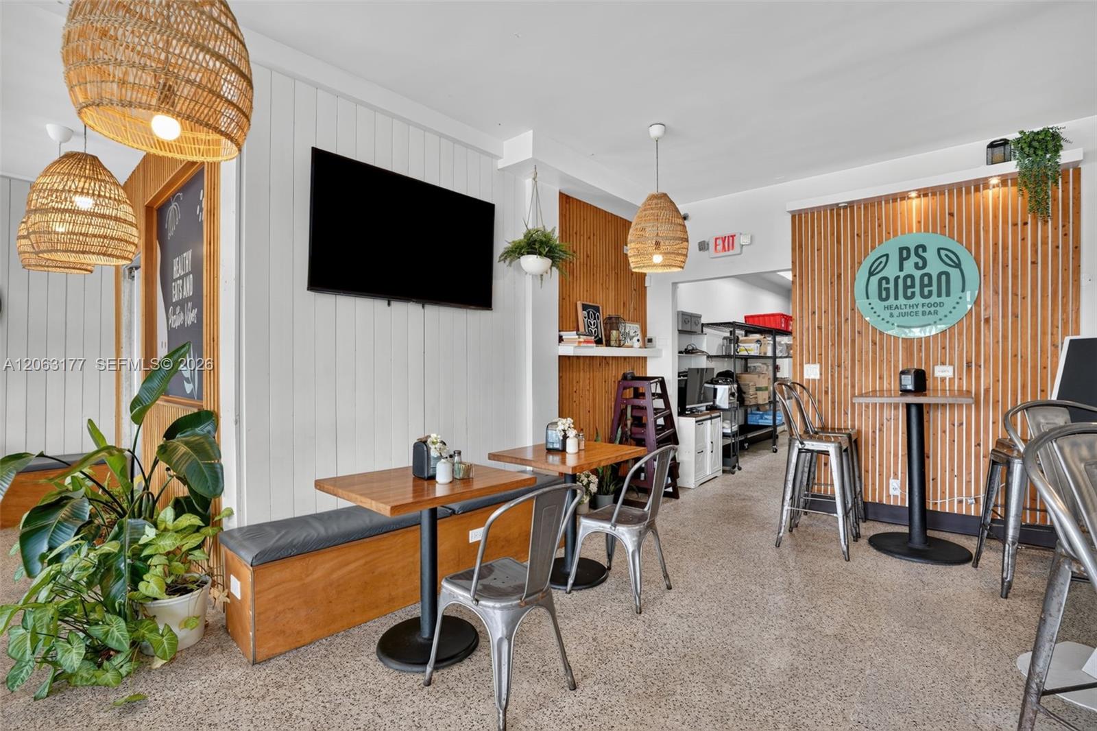 Turnkey Restaurant with Prime East Fort Lauderdale Location