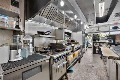 Turnkey Restaurant with Prime East Fort Lauderdale Location