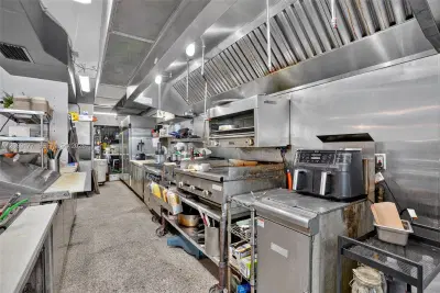 Turnkey Restaurant with Prime East Fort Lauderdale Location