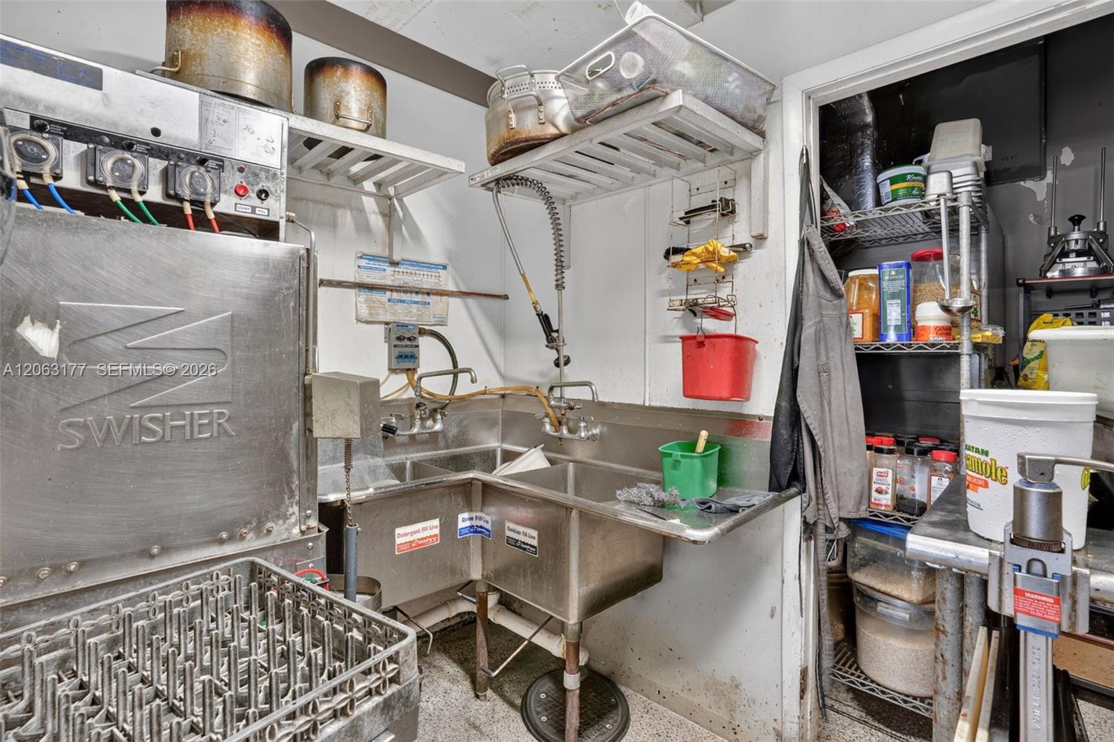 Turnkey Restaurant with Prime East Fort Lauderdale Location