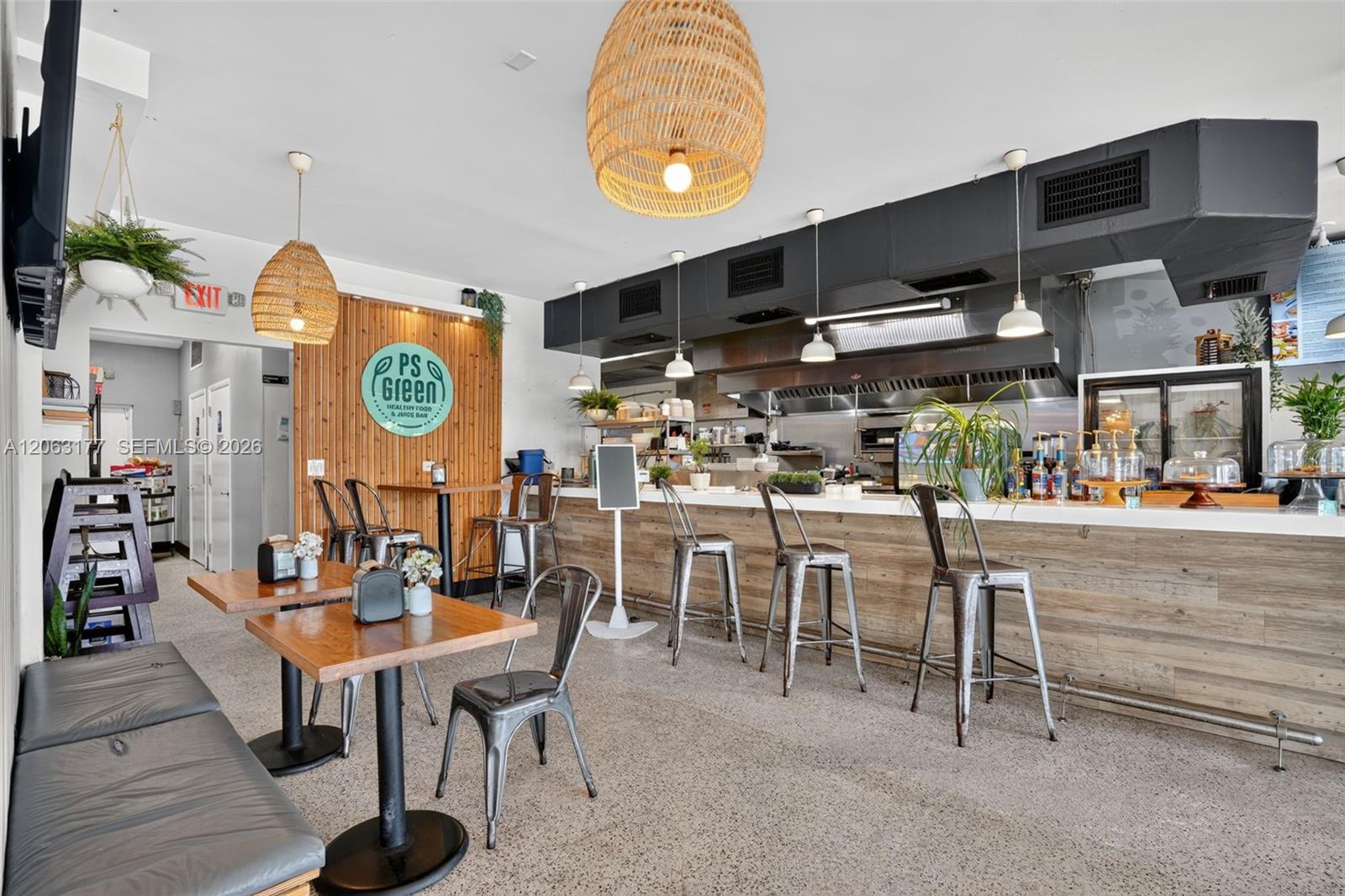Turnkey Restaurant with Prime East Fort Lauderdale Location