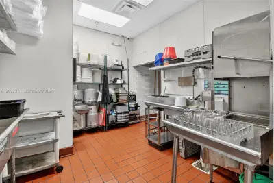 Complete Restaurant and Bar Assets with 4COP License