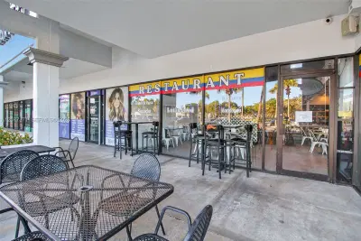 Complete Restaurant and Bar Assets with 4COP License