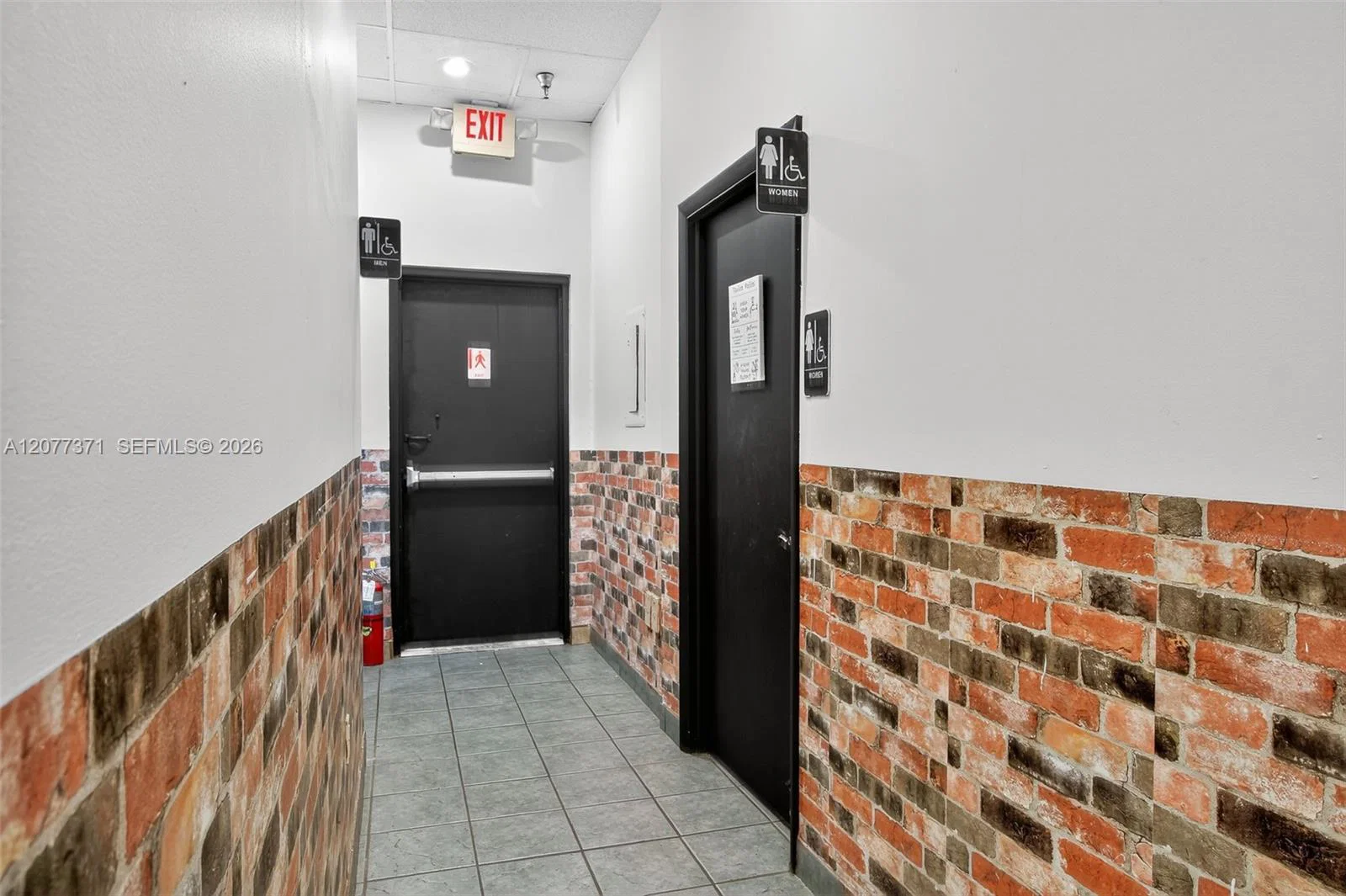 Complete Restaurant and Bar Assets with 4COP License