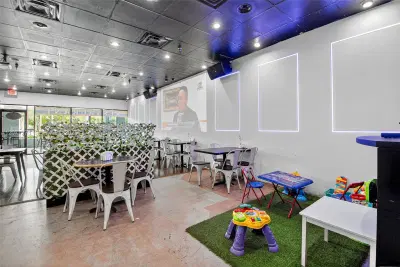 Complete Restaurant and Bar Assets with 4COP License