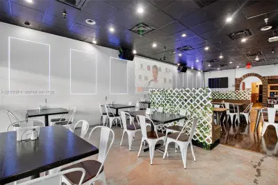 Complete Restaurant and Bar Assets with 4COP License