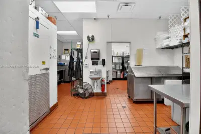 Complete Restaurant and Bar Assets with 4COP License