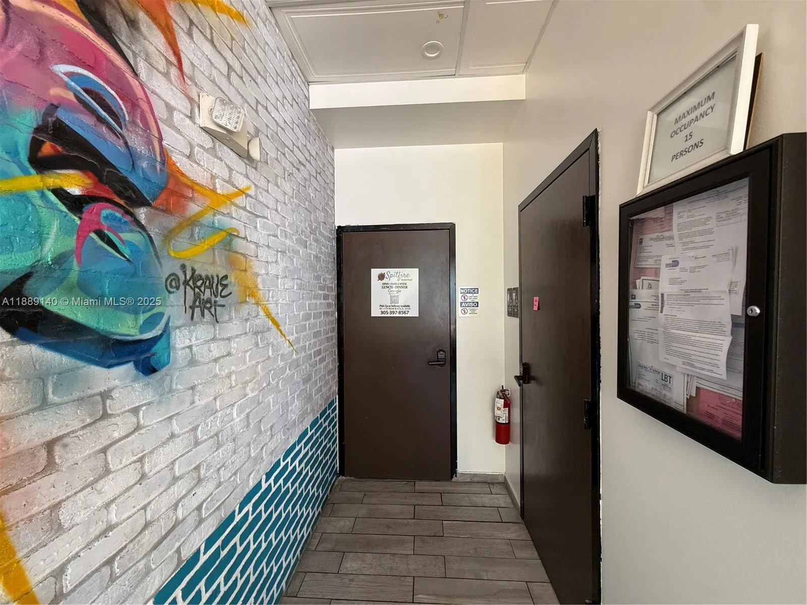 Prime Miami Beach Restaurant with High Foot Traffic Location