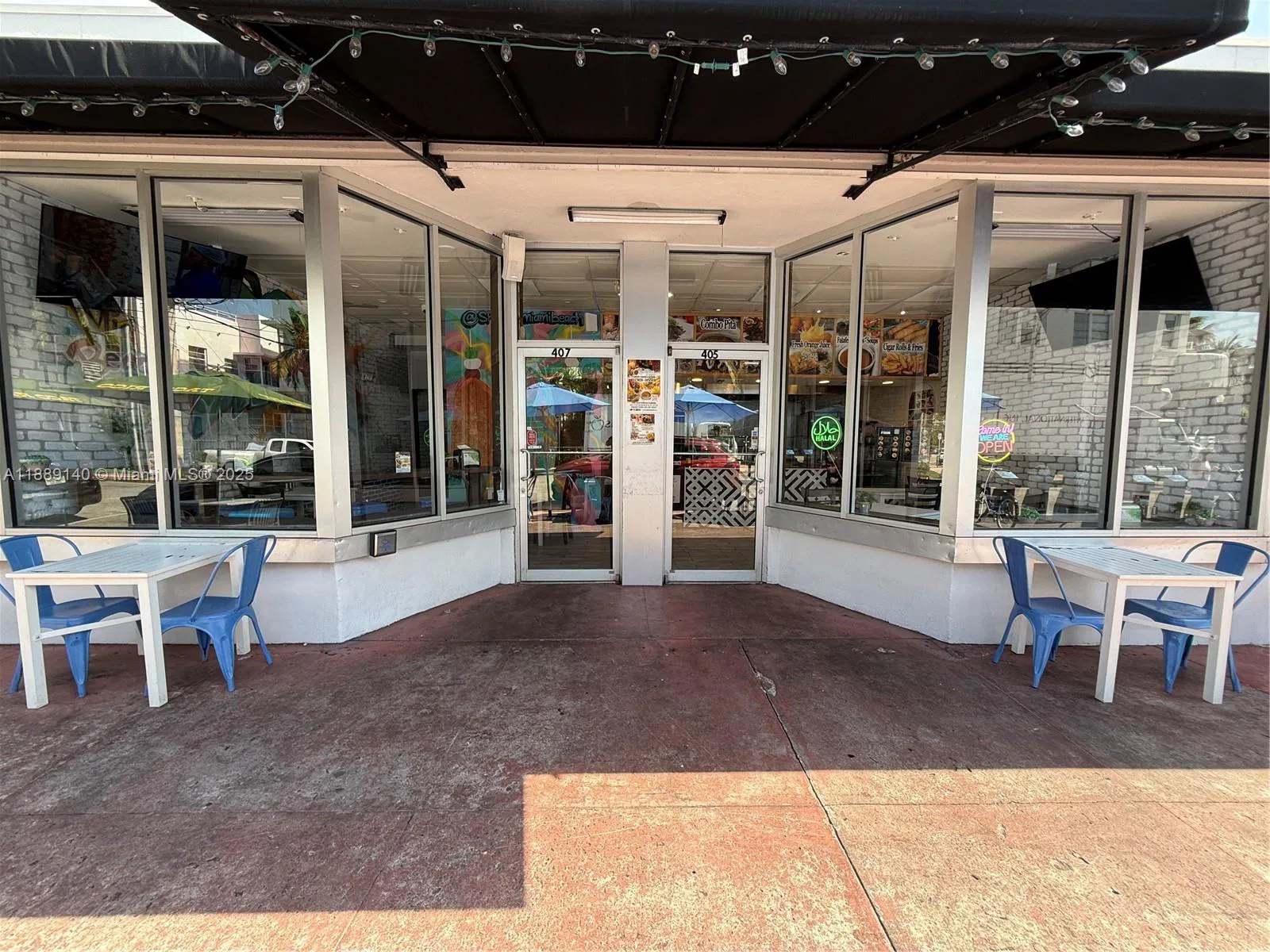 Prime Miami Beach Restaurant with High Foot Traffic Location