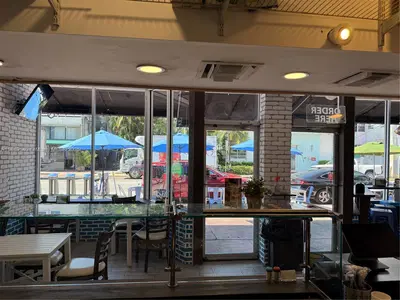 Prime Miami Beach Restaurant with High Foot Traffic Location