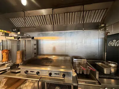 Prime Miami Beach Restaurant with High Foot Traffic Location