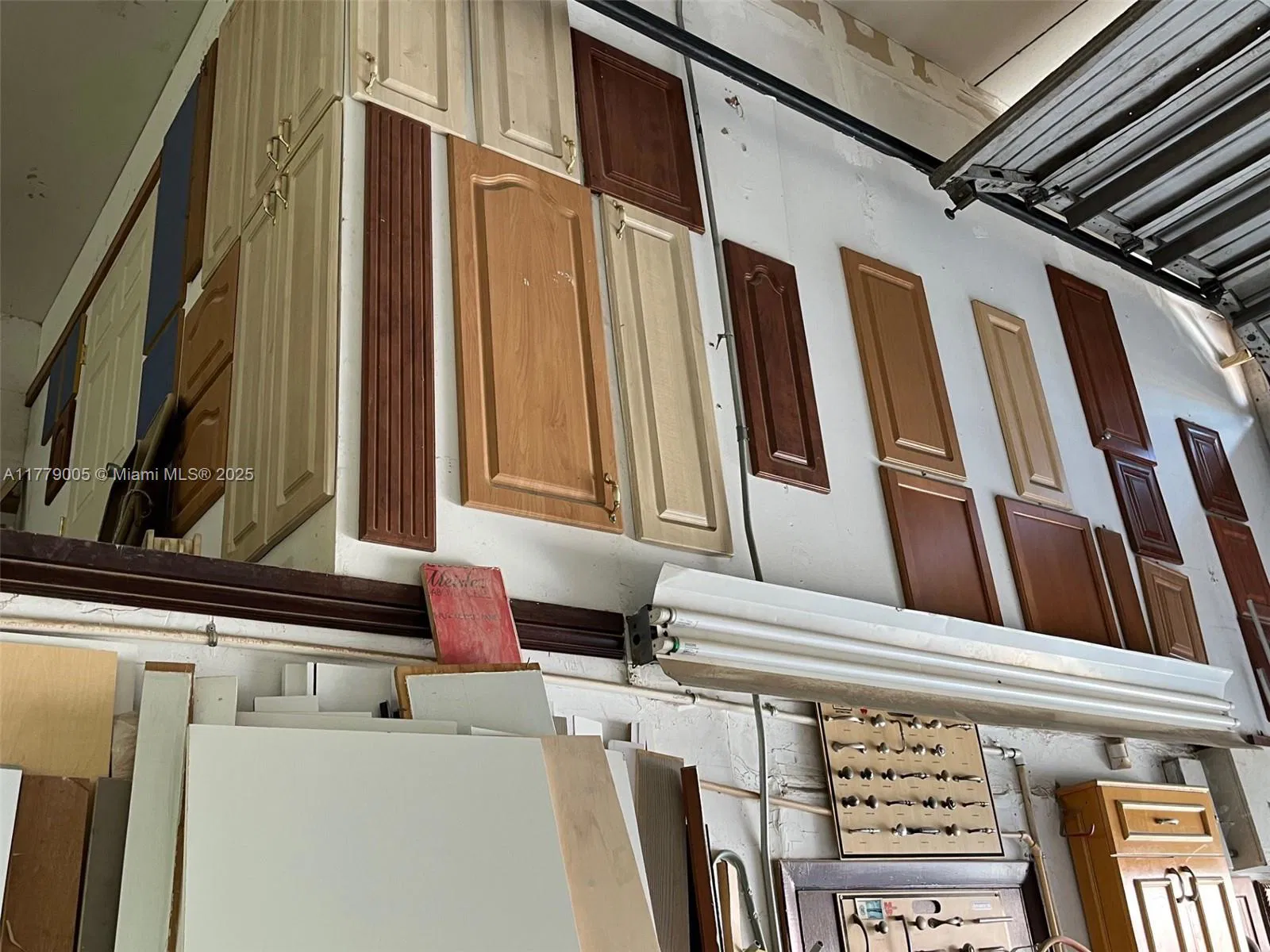 Established Cabinet Manufacturer with Turnkey Operations