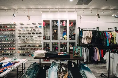 Premier Sneaker and Streetwear Boutique with Strong Brand Influence
