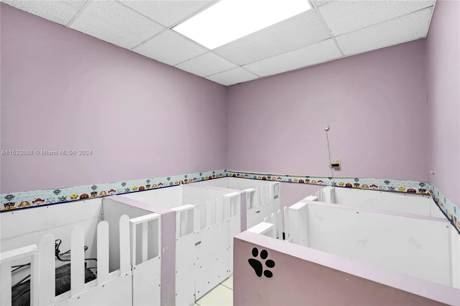 Thriving Pet Grooming Business with Expansion Potential