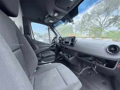 Profitable Mobile Pet Grooming with Recurring Clientele