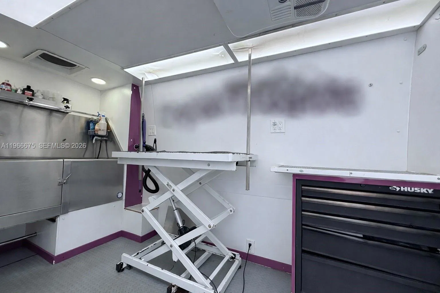 Profitable Mobile Pet Grooming with Recurring Clientele