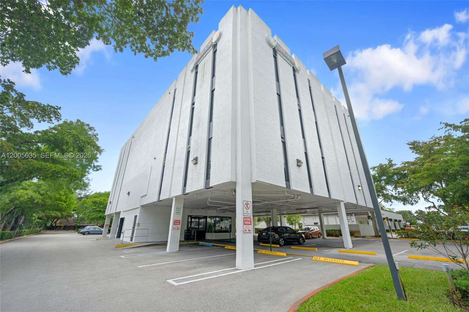 Turnkey Dental Practice with Loyal Patient Base