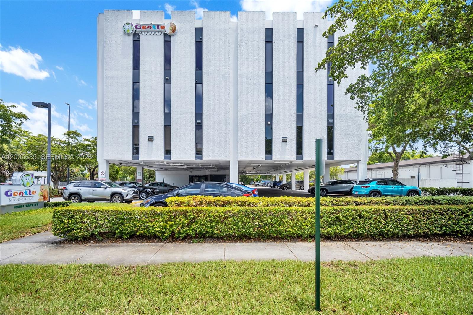 Turnkey Dental Practice with Loyal Patient Base