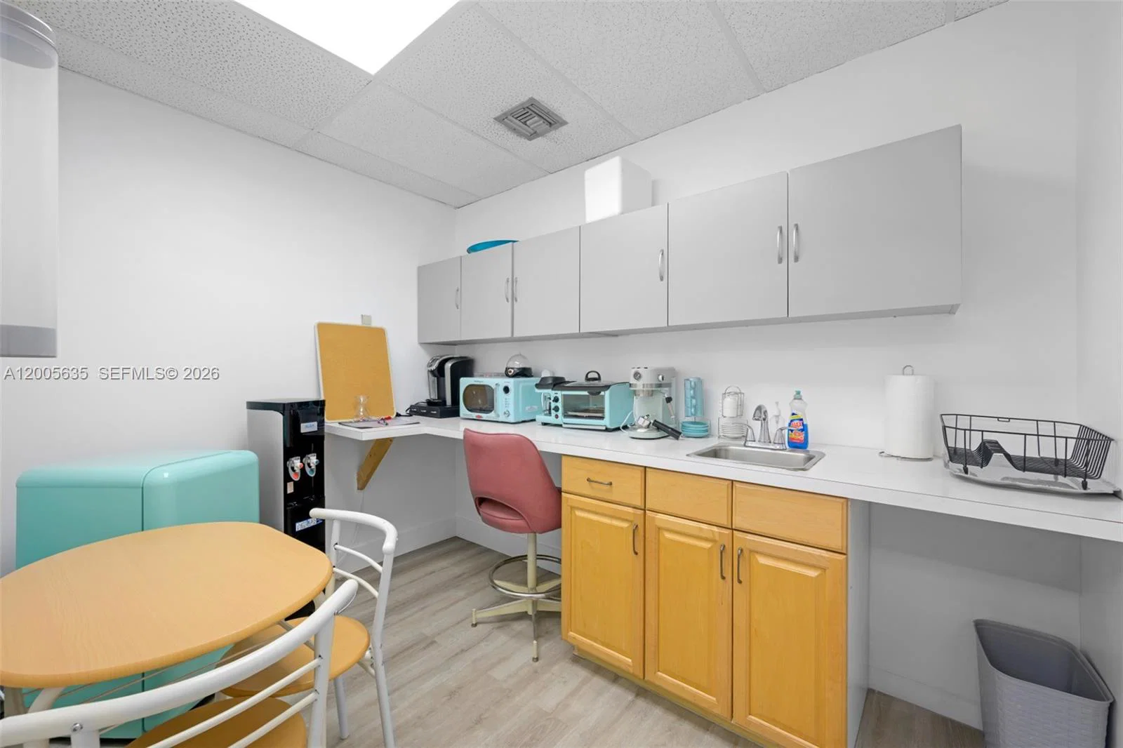 Turnkey Dental Practice with Loyal Patient Base