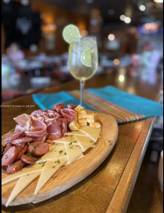 Profitable Argentinian Restaurant with Turnkey Operations