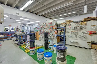 Established Truck Repair Company with Significant Growth Potential