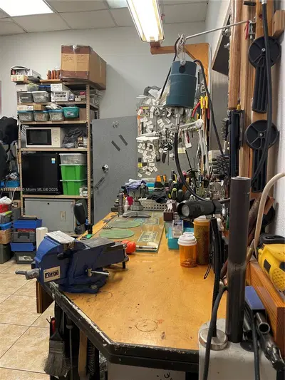 Niche Firearm Retailer with Strong Recurring Clientele