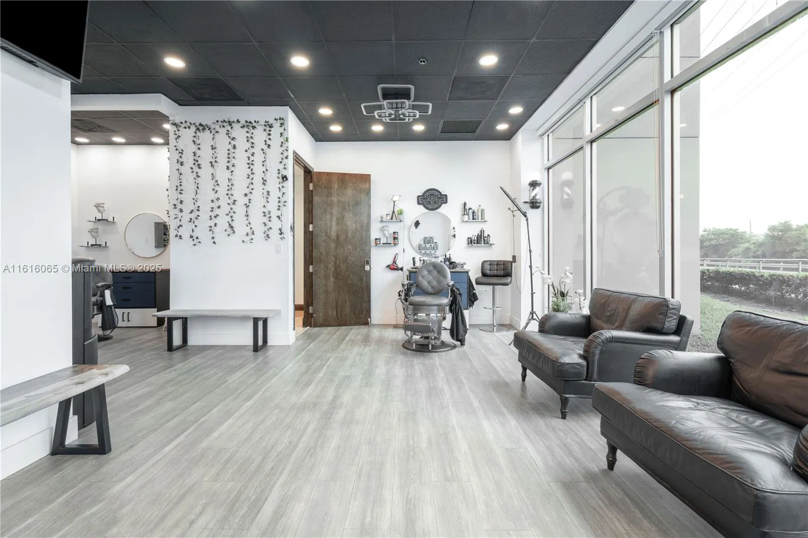 Turnkey Barbershop with Prime Location