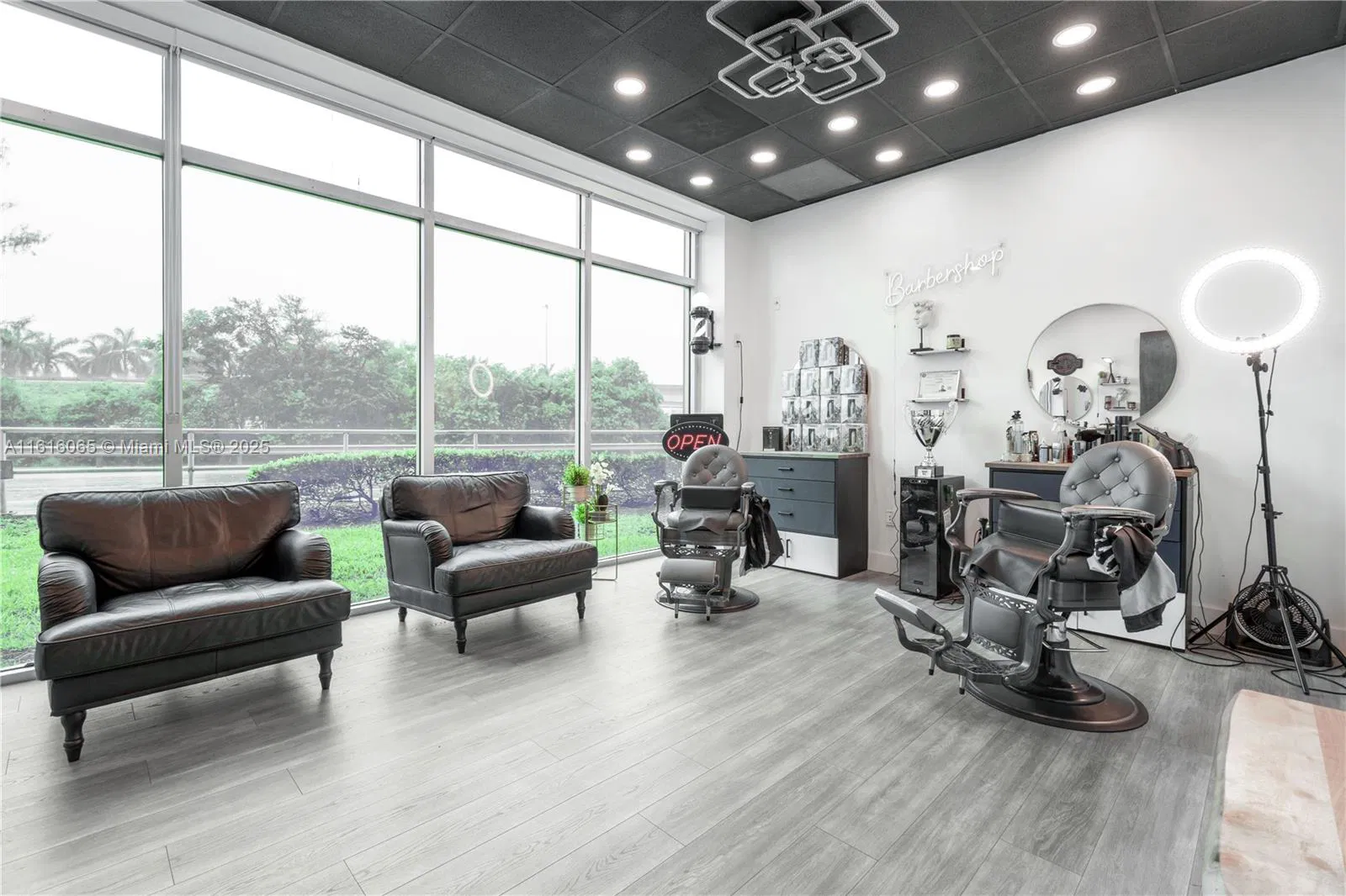 Turnkey Barbershop with Prime Location