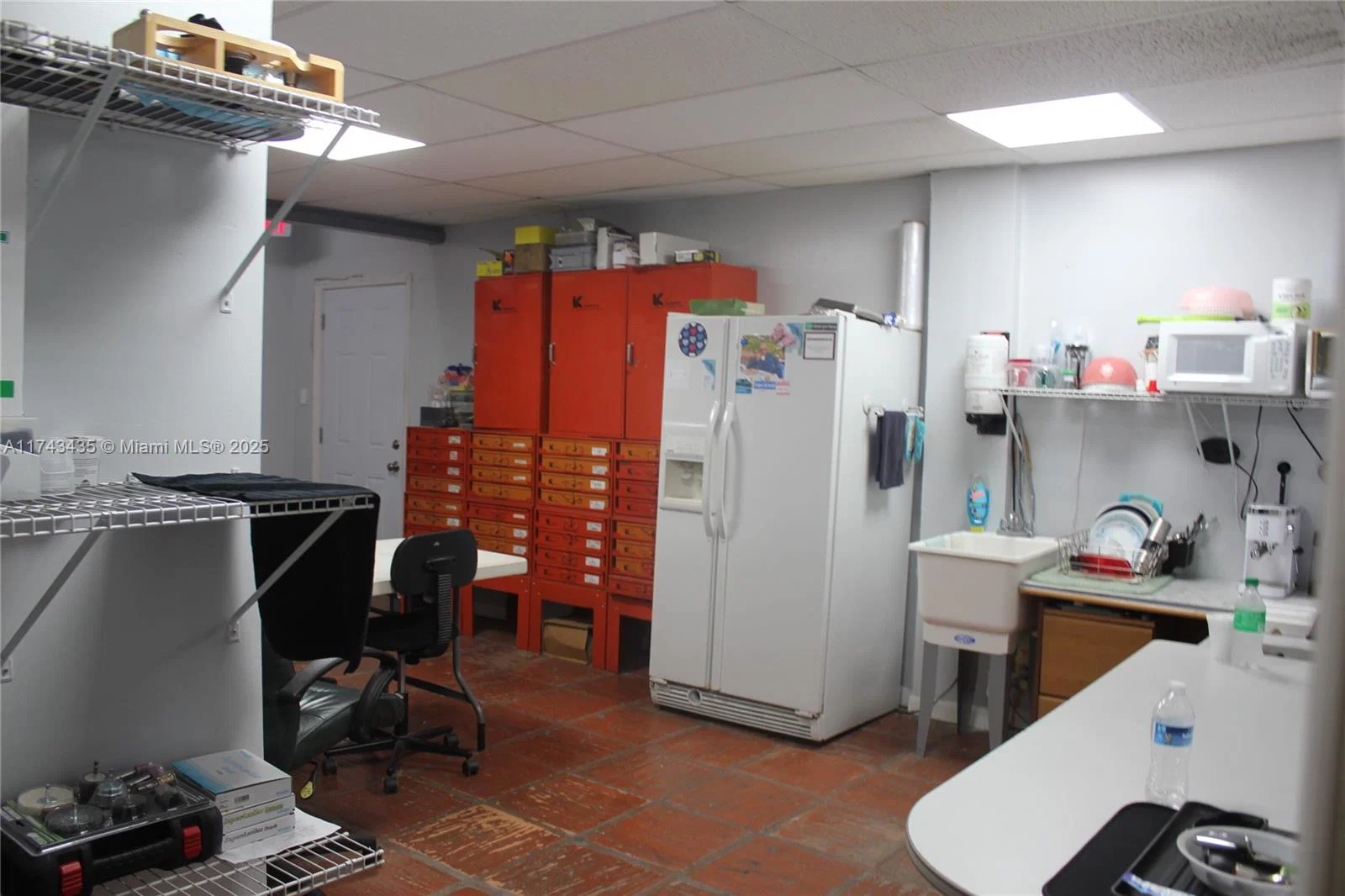 Turnkey Auto Body Shop with Active Paint Booth