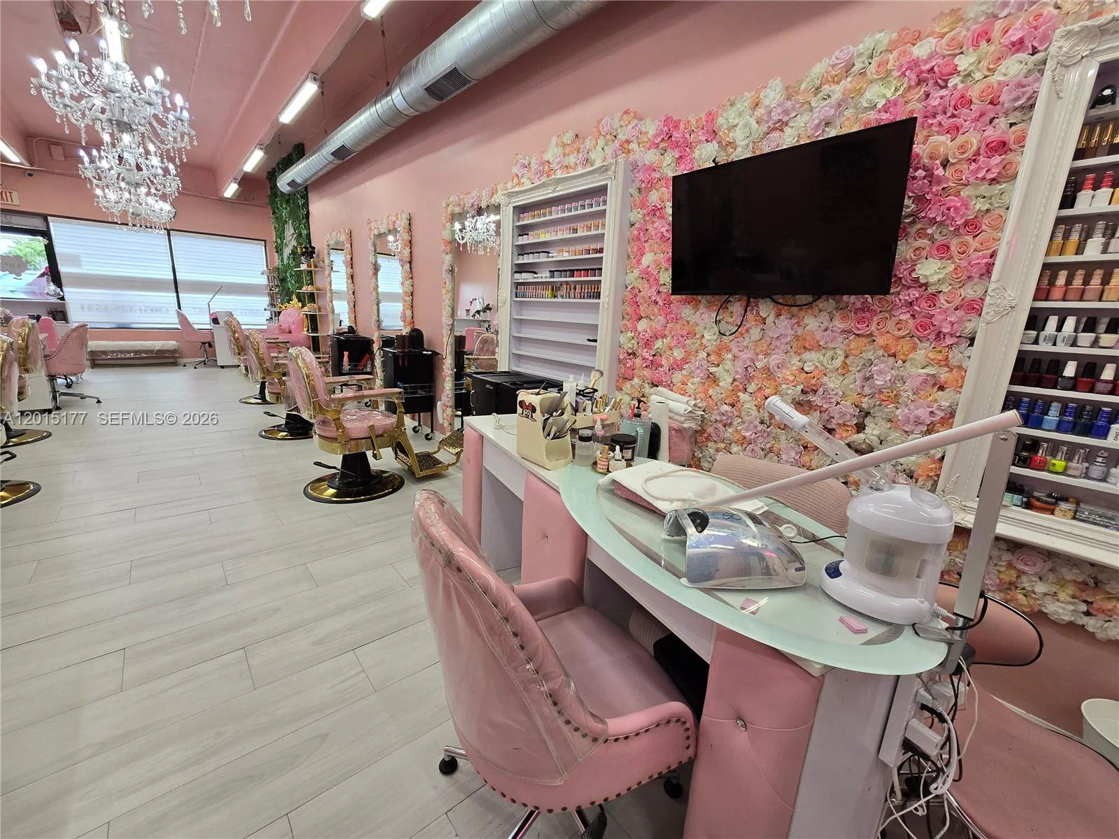 Premier Beauty Salon with Established Client Base