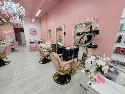 Premier Beauty Salon with Established Client Base