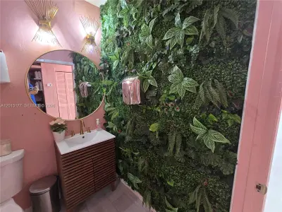 Premier Beauty Salon with Established Client Base