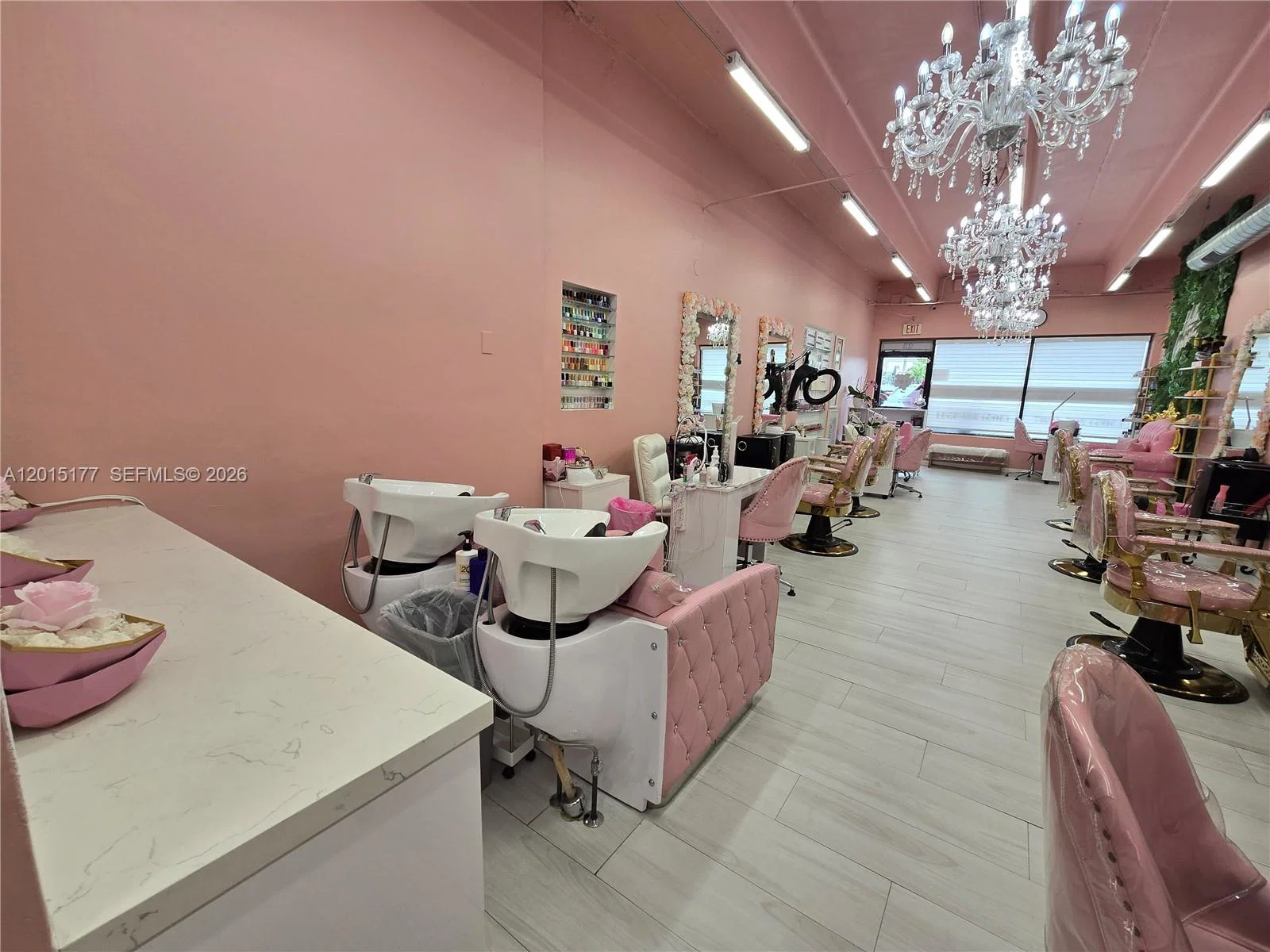 Premier Beauty Salon with Established Client Base