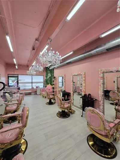 Premier Beauty Salon with Established Client Base