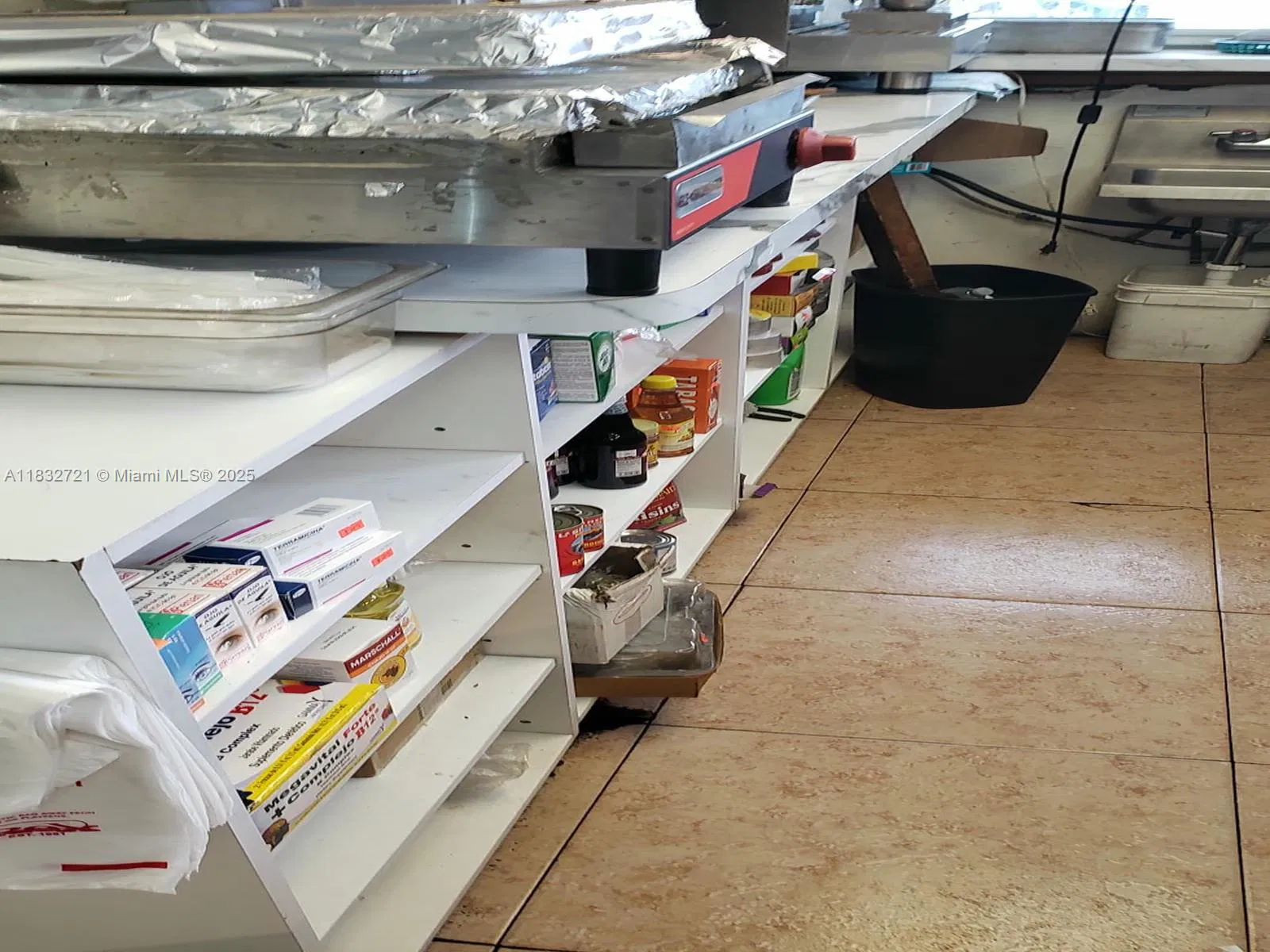 Established Latin Restaurant with Strong Local Following