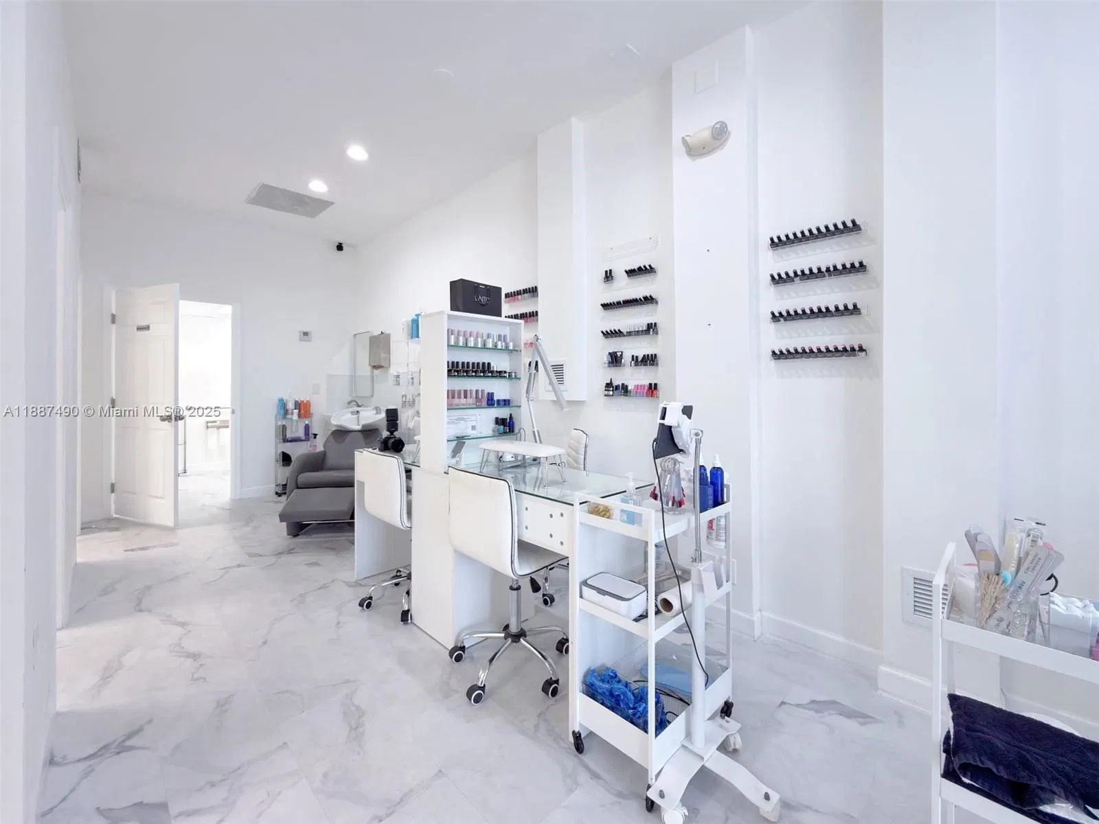 Turnkey Beauty Salon and Spa with Modern Build Out