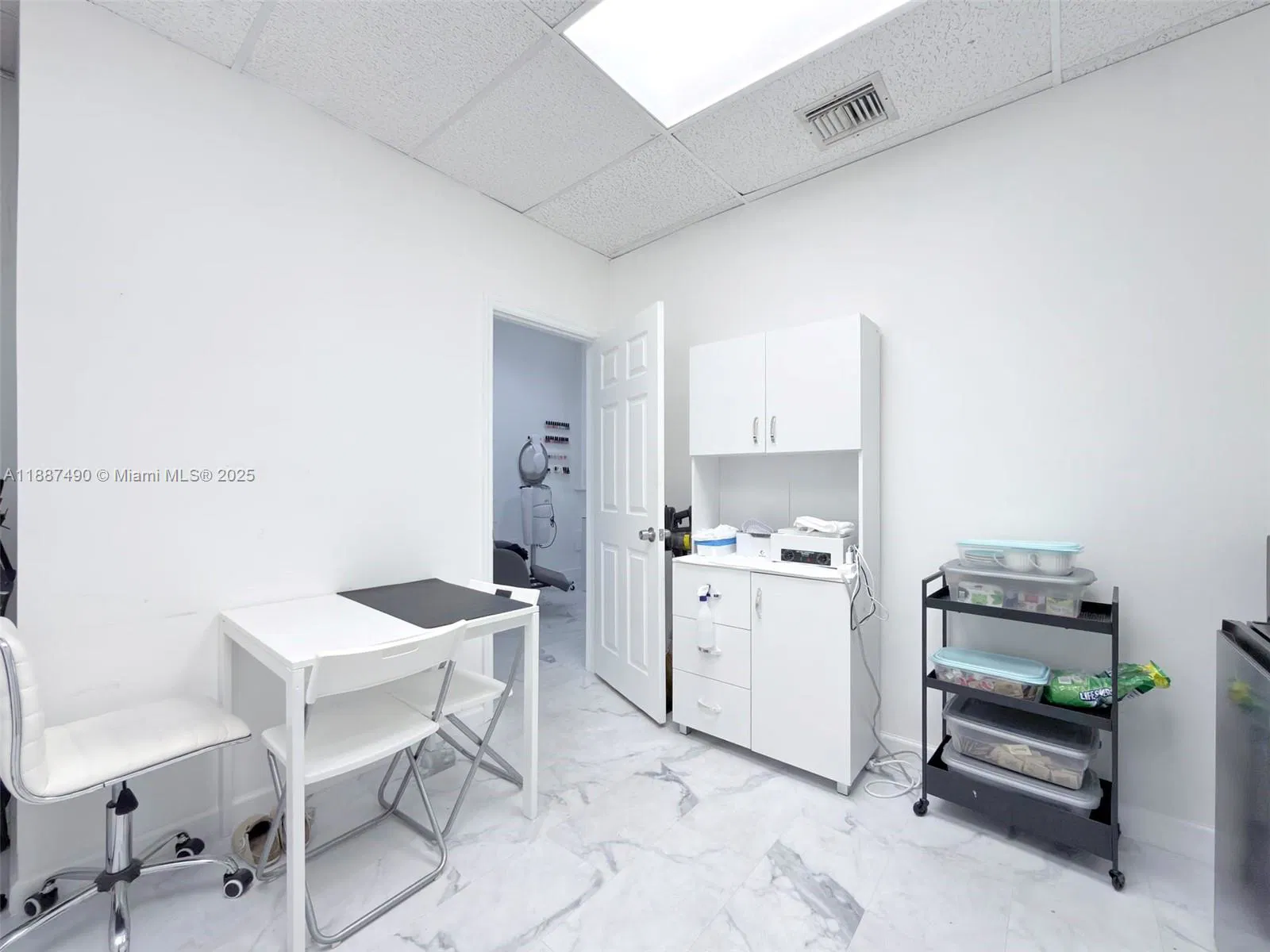 Turnkey Beauty Salon and Spa with Modern Build Out