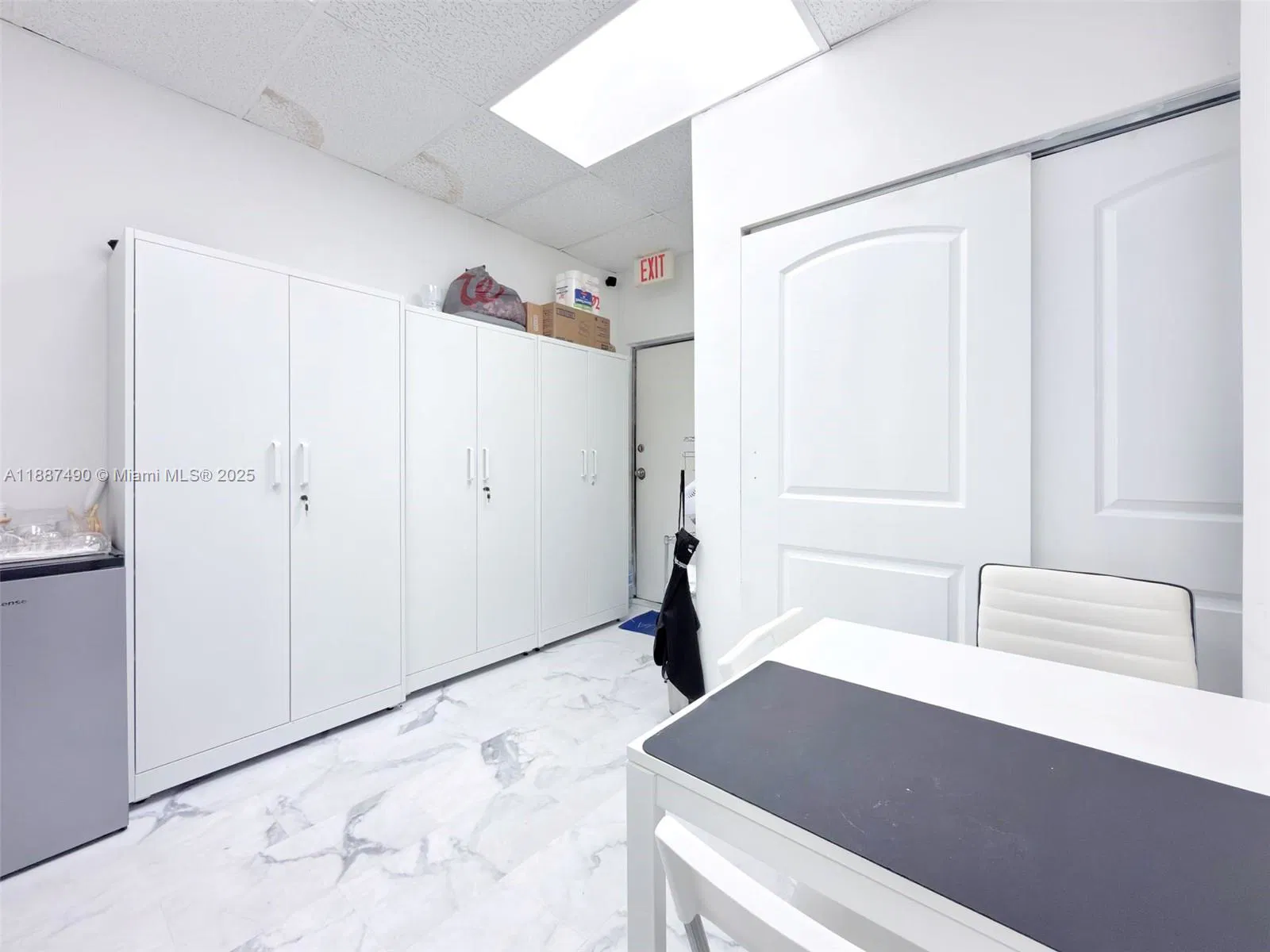 Turnkey Beauty Salon and Spa with Modern Build Out