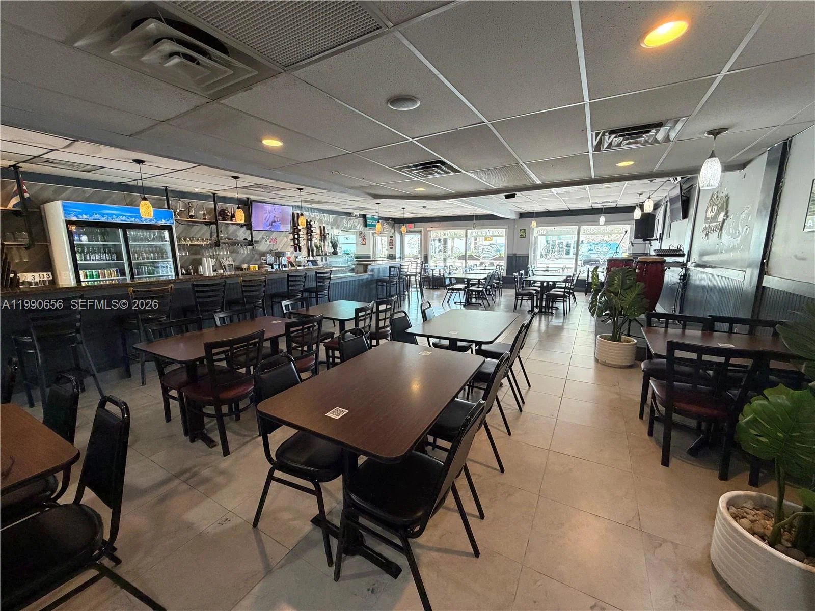Turnkey Cuban Restaurant with Full Commercial Kitchen