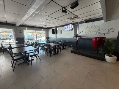 Turnkey Cuban Restaurant with Full Commercial Kitchen