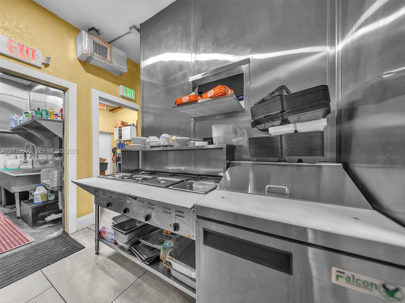 Established Caribbean Restaurant with Real Estate Included