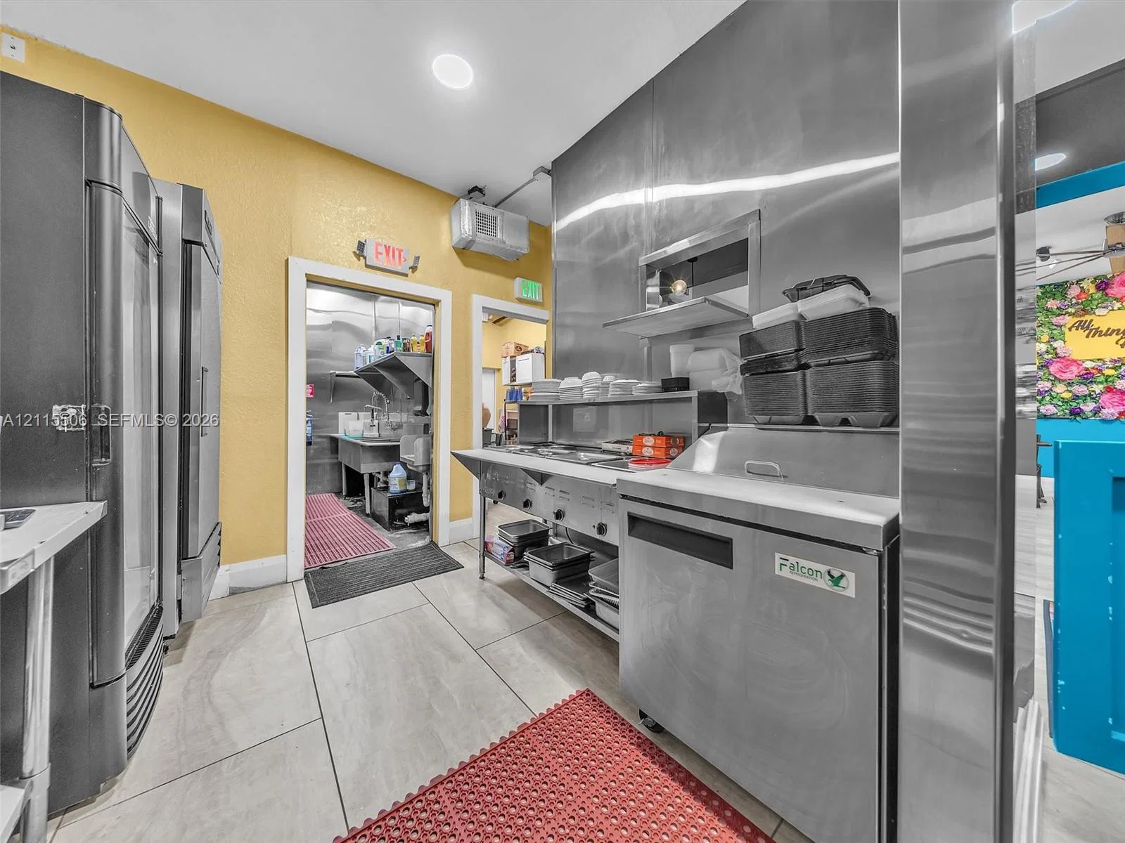 Established Caribbean Restaurant with Real Estate Included