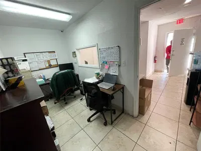 Profitable Produce Distributor with Strong Client Base