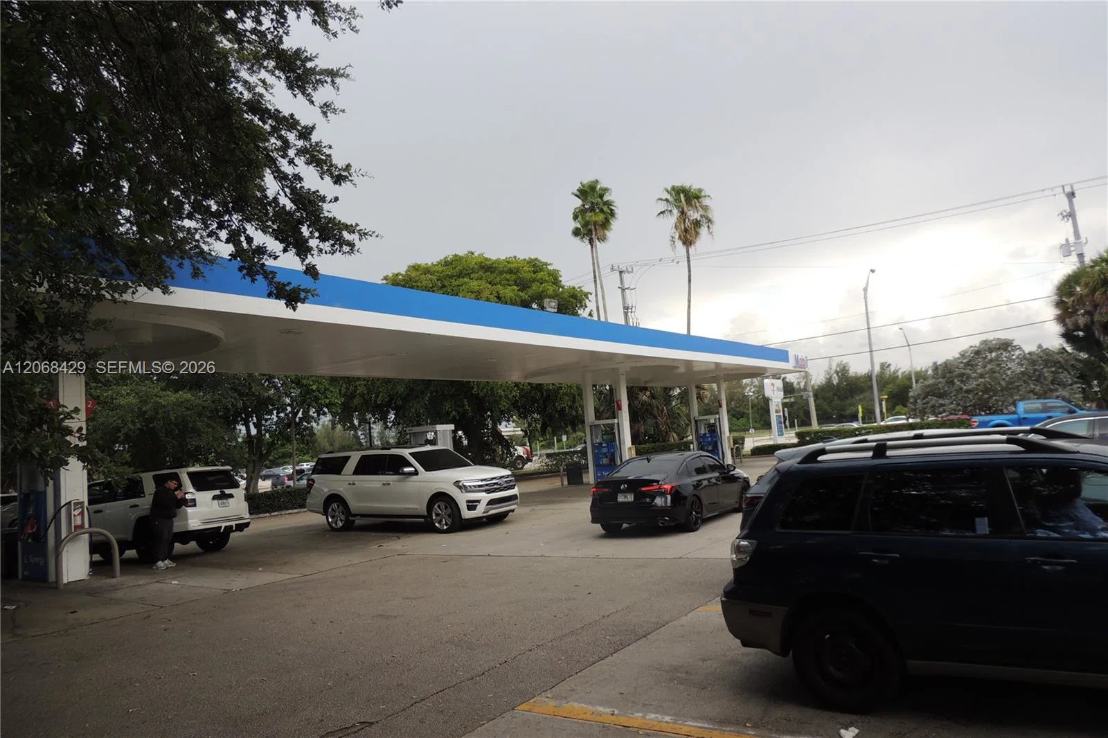 Complete 7 Eleven Gas Station and Convenience Store Assets